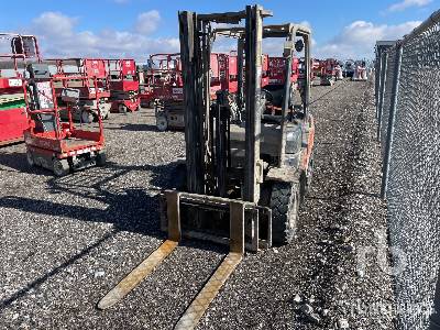 2014 Toyota 8FGU25 4900 lb LPG Pneumatic Tire Forklift