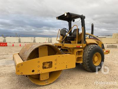2005 Cat CS-563E Smooth Drum Compactor