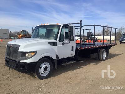 Flatbed Trucks