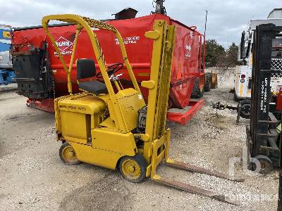 Clark Electric Forklift (Inoperable)
