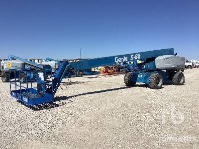 2011 Genie S-85 4WD Dual Fuel Telescopic Boom Lift