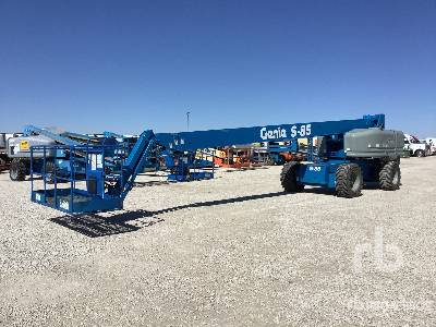 2008 Genie S-85 4WD Dual Fuel Telescopic Boom Lift