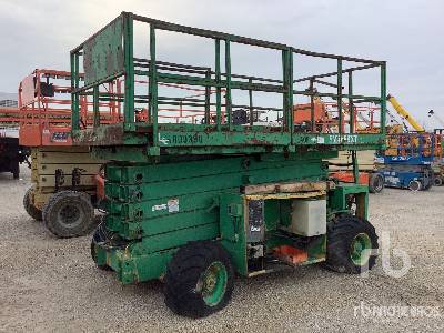 1996 Grove SM4688XT Dual Fuel 4x4 Scissor Lift (Inoperable)