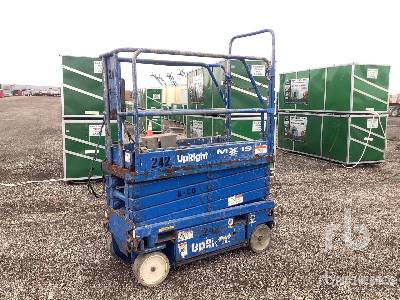 1999 UpRight MX19 Electric Scissor Lift
