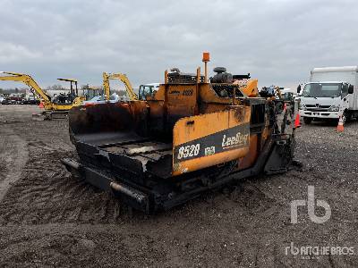 2019 LeeBoy 8520 Track Asphalt Paver