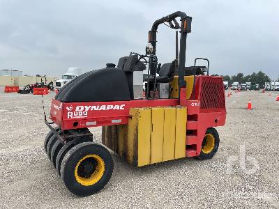 1999 Dynapac CP132 9 Wheel Pneumatic Roller