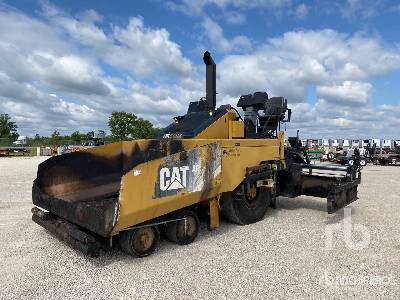 2010 Cat AP-600D Asphalt Paver
