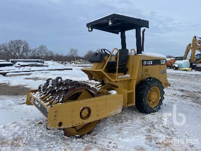1995 Cat CP-433C Padfoot Drum Compactor