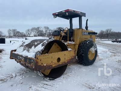 1999 Cat CS-563C Smooth Drum Compactor