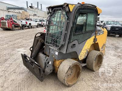 2011 Volvo MC110C Skid Steer Loader