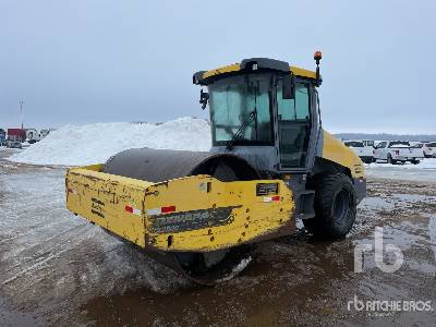 2015 Dynapac CA2500D Smooth Drum Compactor