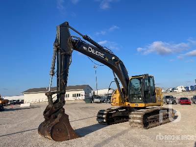 2010 John Deere 225D LC Tracked Excavator