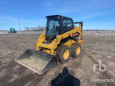 2015 Cat 242D Two-Speed Skid Steer Loader