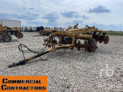 Rome TRCW-16 12 ft 6 in Offset Breaking Disc