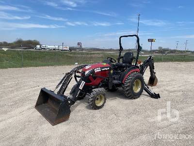 2017 Yanmar SA424 4WD Utility Tractor