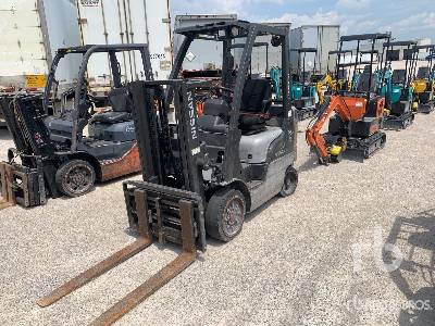 2012 Nissan MCP1F2A20LV 4000 lb Cushion Tire Forklift