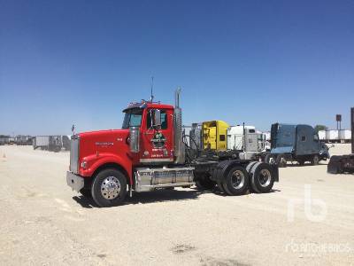2015 Western Star 4900FA 6x4 T/A Day Cab Truck Tractor