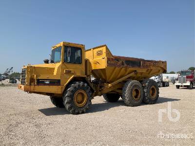 1989 Cat D300B Articulated Dump Truck