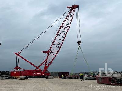 1999 Manitowoc 888 Lattice-Boom Crawler Crane