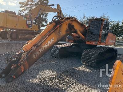 2009 Doosan DX420LC Tracked Excavator