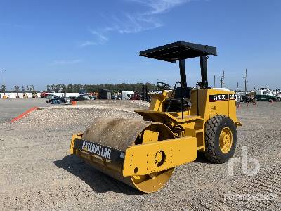 1998 Cat CS433C Smooth Drum Compactor