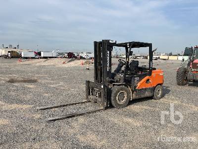 2022 Doosan D45S-7 8700 lb Cushion Tire Forklift