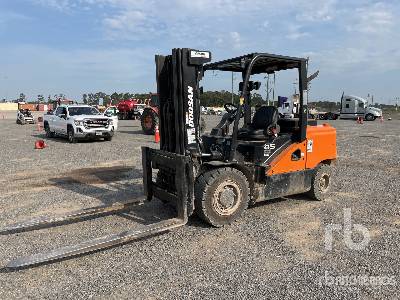 2021 Doosan D45S-7 8700 lb Cushion Tire Forklift