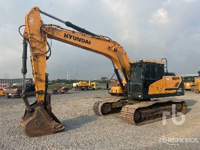 2016 Hyundai HX220L Tracked Excavator