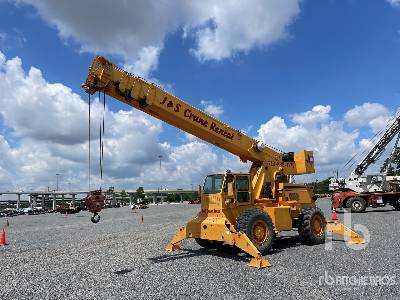 2013 Broderson RT 300-2F 15 ton 4x4 Rough Terrain Crane