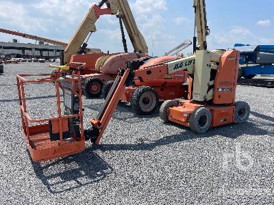 2015 JLG E300AJ Electric Articulating Boom Lift