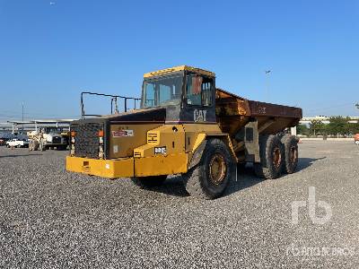 2000 Cat D250E Series II Articulated Dump Truck