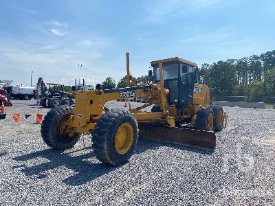 2004 John Deere 772CH AWD Motor Grader