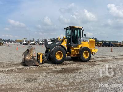2015 John Deere 524K Wheel Loader