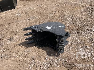 2023 Landhero BKT-31-C30518HD 18 in Mini Excavator Bucket - Fits Cat 305E2 CR, 305.5E2 CR, 306E2 (Unused)