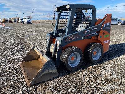 2017 Gehl R105 Skid Steer Loader