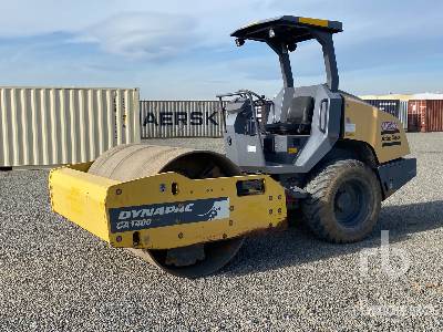 2017 Dynapac CA1400D Smooth Drum Compactor