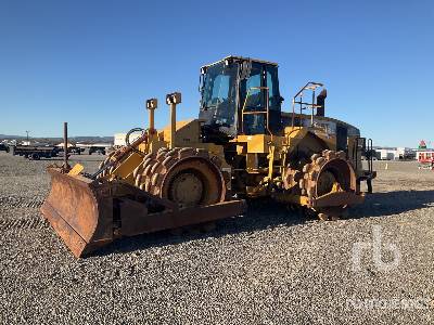 1998 Cat 825G Soil Compactor