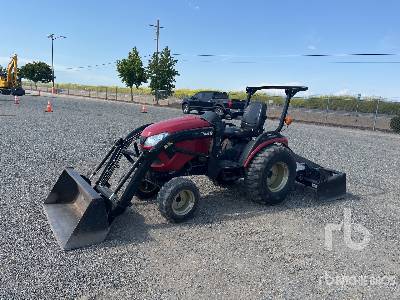 2018 Yanmar SA424 4WD Utility Tractor