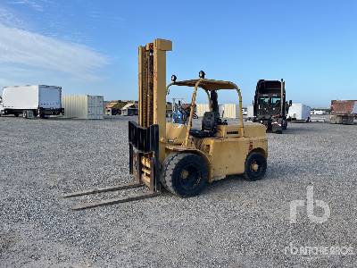 Hyster Diesel Pneumatic Tire Forklift
