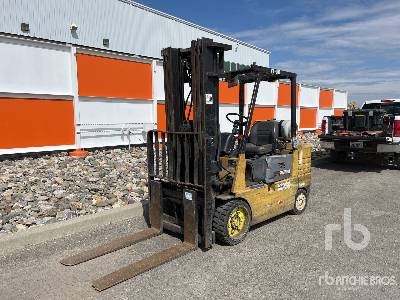Cat GC30 5200 lb Cushion Tire Forklift