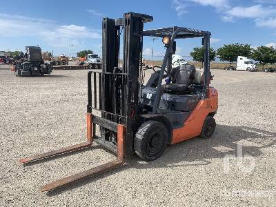 2013 Toyota 8FGU25 3750 lb Cushion Tire Forklift