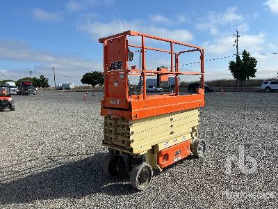 2015 JLG 2632ES Electric Scissor Lift