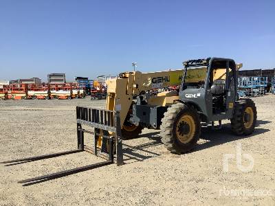 2015 Gehl RS842 Telehandler
