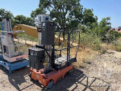 2004 JLG 12SP Vertical Mast Lift (Inoperable)