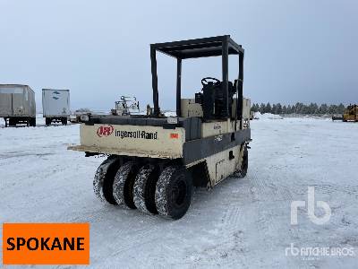 2005 Ingersoll Rand PT125R 9 Wheel Pneumatic Roller