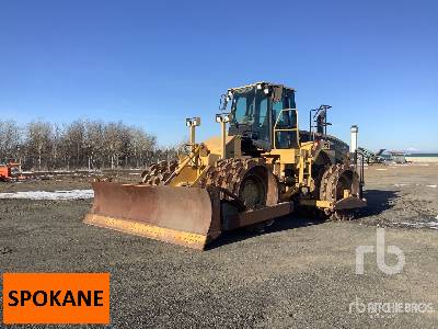 1996 Cat 825G Soil Compactor