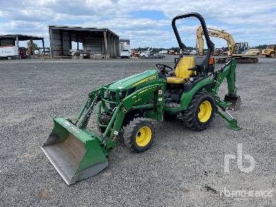 2018 John Deere 2025R 4WD Utility Tractor