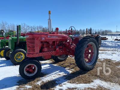 1940 Farmall M 2WD Narrow Front Antique Tractor