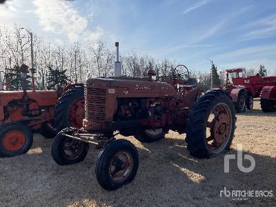 1951 Farmall MD 2WD Antique Tractor