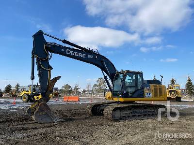2013 John Deere 210GLC Tracked Excavator